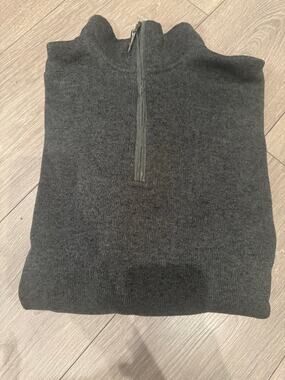 Haggar Cool 18 Pro Men’s Large Charcoal Quarter-Zip Long-Sleeve Sweater